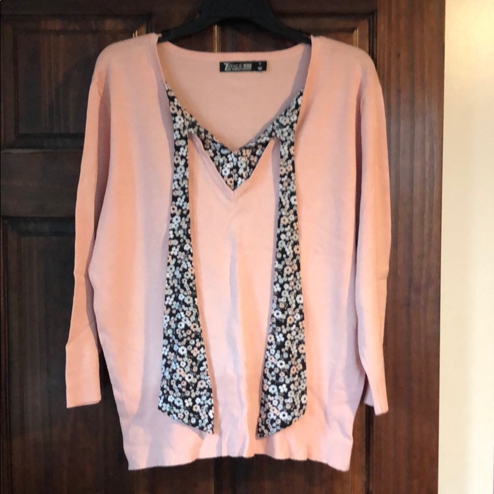 Long sleeve sweater with built in neck tie!